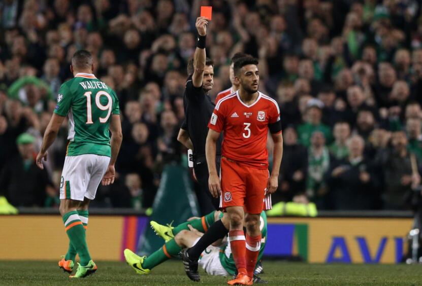 每日邮报：尼尔-泰勒事后再次致电给科尔曼道歉