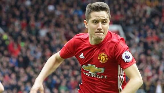 曼联2-0切尔西 英媒：曼联有意加薪与埃雷拉续约