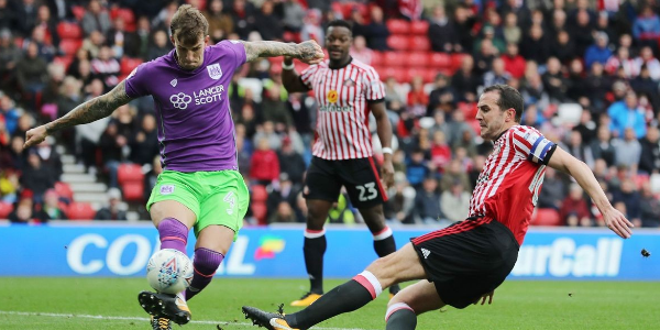 桑德兰vs谢周三前瞻:终结连败,桑德兰能否再取胜利?