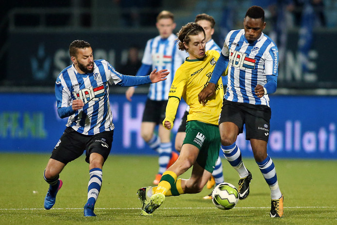 阿贾青年vs埃因霍温FC前瞻:阿贾青年期待早日重回榜首