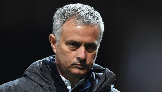 曼城VS曼联 穆里尼奥：琼斯和斯莫林实在太谨慎了