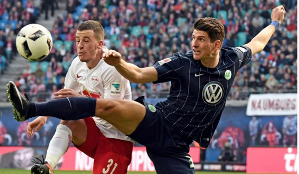 勒沃库森VS狼堡，狼堡伤兵满营，容克尔：一周一场比赛就好了