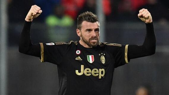 尤文图斯3-0克罗托内，巴尔扎利：见证球队六连冠非常激动