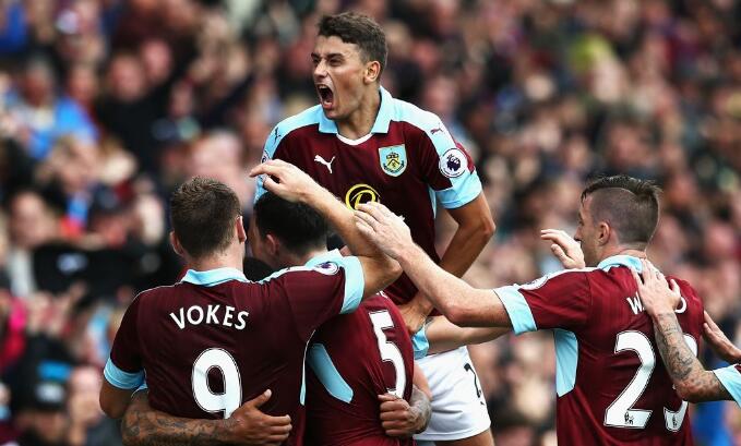 西汉姆联vs伯恩茅斯预测:西汉姆强势反弹,伯恩茅斯客场抢分