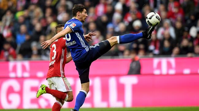 沙尔克04VS汉堡 德媒：沙尔克欲与中场格雷茨卡续约