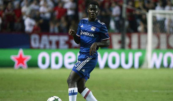 转会流言：传勒沃库森有意里昂年轻后卫加斯帕尔