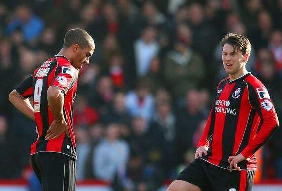 伯恩茅斯VS米德尔斯堡分析:落魄伯恩茅斯米堡狭路相逢