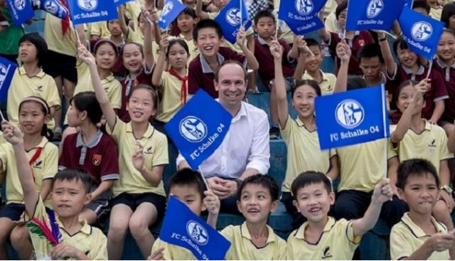 官方：沙尔克04今年夏天将来到中国进行备战和推广