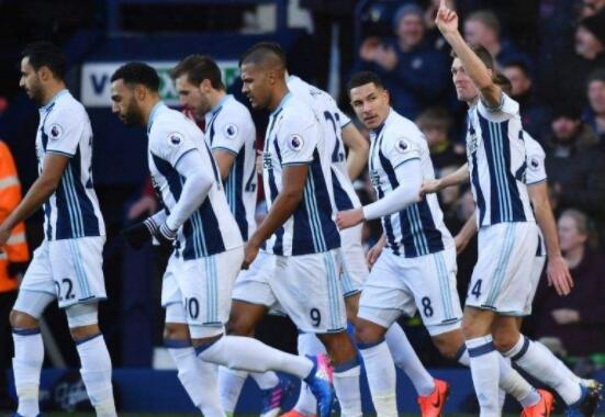 足总杯 埃克塞特城VS西布朗 西布朗急于脱身或给对手机会