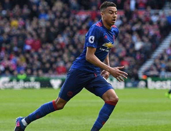 米堡1-3曼联 林加德脚踝受伤 即将接受评估