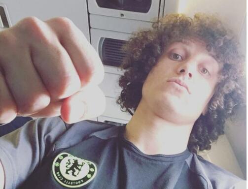 埃弗顿0-3切尔西 切尔西后卫路易斯晒图证明伤势不重