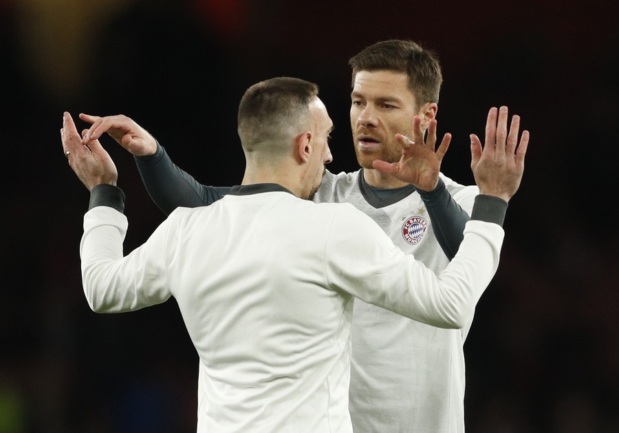 阿森纳1-5拜仁，阿隆索：预测进欧冠决赛碰皇马