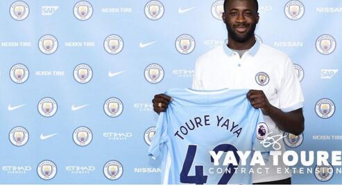 官方：亚亚-图雷已和曼城续约1年