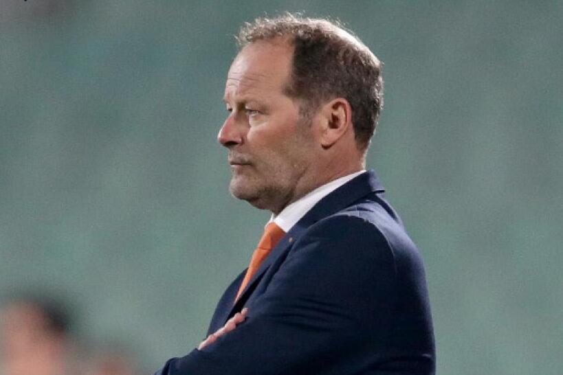 荷兰VS意大利，官方：荷兰国家队主帅布林德下课