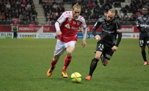 兰斯VS欧塞尔分析 客战领头羊欧塞尔能否全身而退？