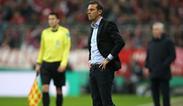 拜仁慕尼黑3-0沙尔克04，魏因齐尔表示开局糟糕透了