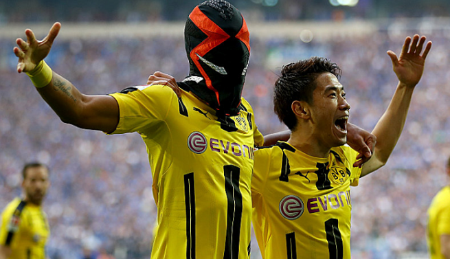 沙尔克1-1多特蒙德 奥巴梅扬庆祝再引争议 或被CEO约谈