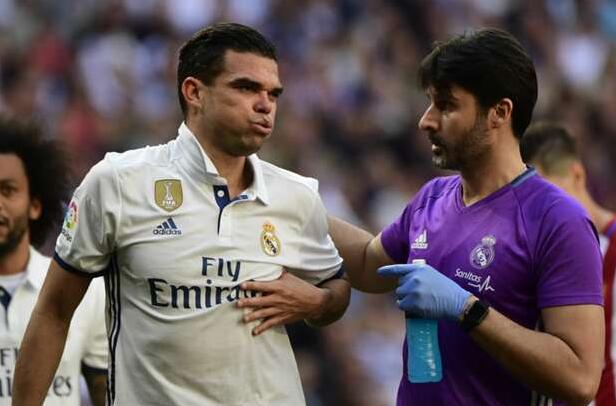 皇马1-1马竞，官方：佩佩确诊左侧第7和第8肋骨骨折