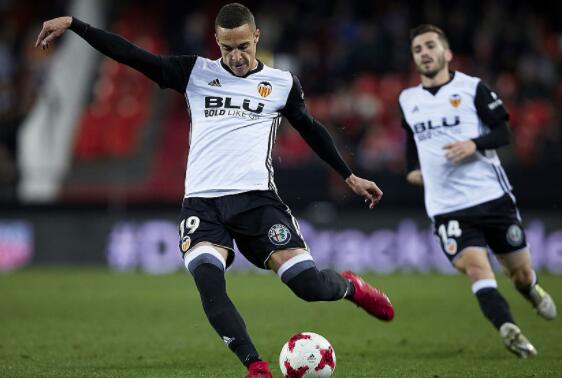 巴伦西亚前锋：自从梅西误判事件后我们得不到公平的判罚