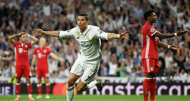 皇马4-2拜仁 安切洛蒂：可以接受误判 但不能接受一连串误判