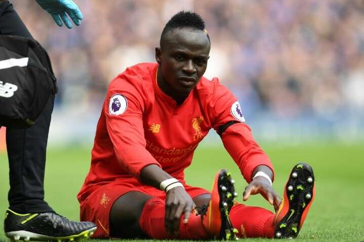 斯托克城VS利物浦，官方：马内因膝盖受伤而赛季报销