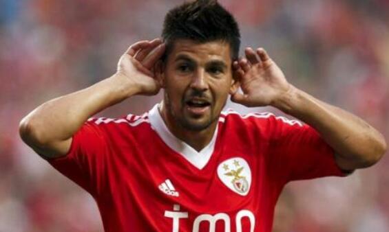 费伦斯vs本菲卡前瞻:主队能否抵挡本菲卡的攻势