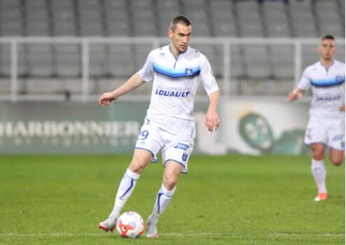 法乙 欧塞尔vs尼奥尔分析 欧塞尔逼平强敌,尼奥尔遭遇阻击