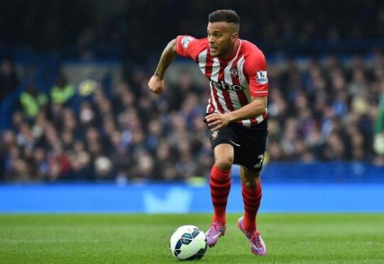 利物浦VS南安普顿 英媒：利物浦有意引进南安普顿后卫伯特兰