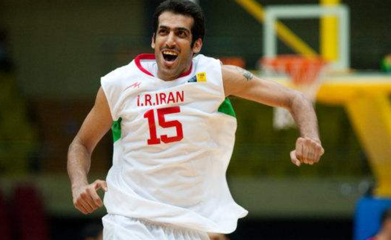 伊朗时隔11年重返奥运 哈达迪激动不已