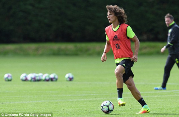 曼联VS切尔西，孔蒂：大卫-路易斯是全欧洲最出色的后卫之一