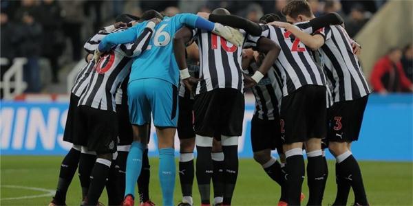 纽卡斯尔联vs曼联前瞻:纽卡斯尔目标保级,曼联客场取三分