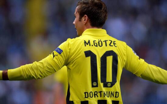 多特蒙德vs汉堡分析:多特新援闪耀,汉堡拉响保级警报