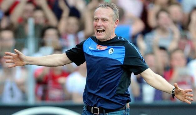 达姆施塔特VS弗赖堡 希斯菲尔德：施特赖希是年度最佳教练