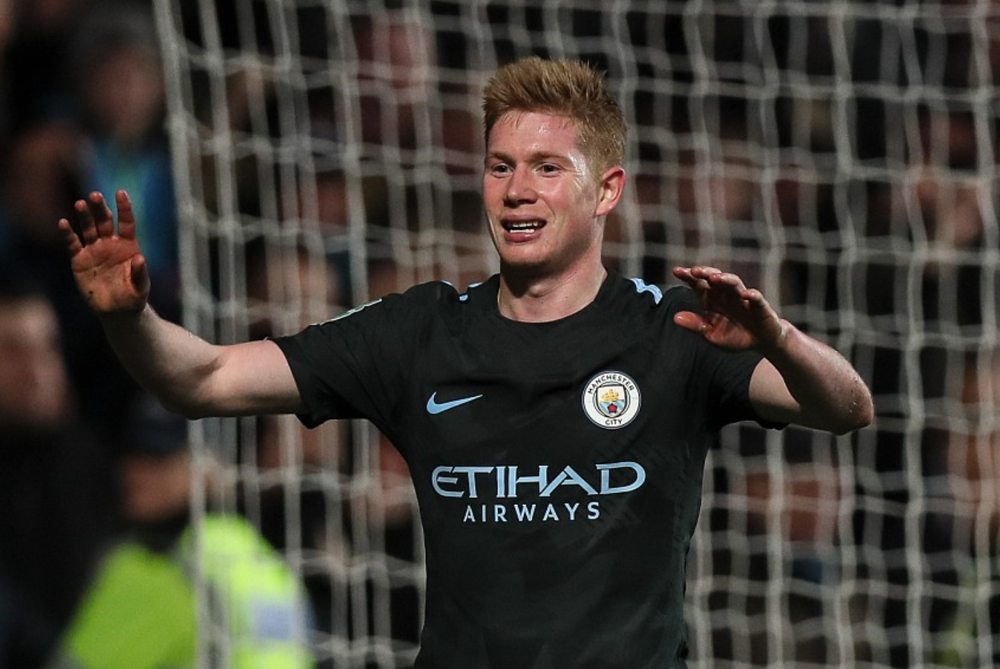 德布劳内:我们只考虑下一场比赛，不去想冠军