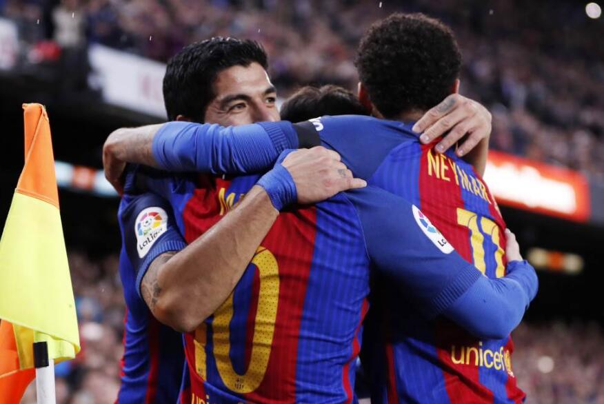 巴萨3-0塞维利亚，恩里克：苏亚雷斯是世界上最强的9号