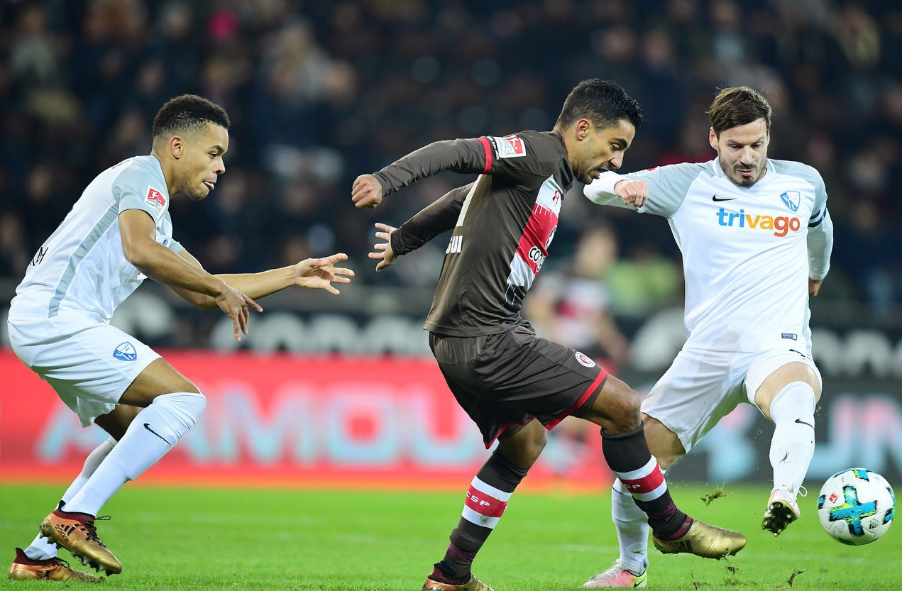 波鸿VS菲尔特前瞻 波鸿状态下滑明显