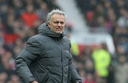 曝曼联有意引进巴黎魔翼 PK皇马争最强带刀后卫