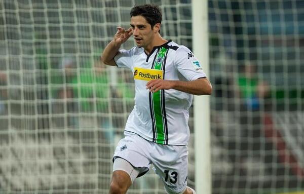 勒夫：会考虑将门将队长施廷德尔招进国家队