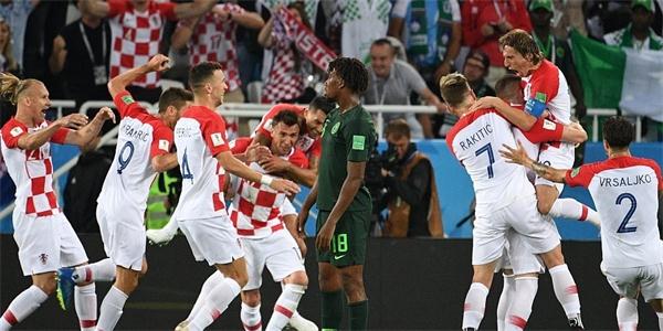 【世界杯战报】克罗地亚2:0尼日利亚，莫德里奇点球建功