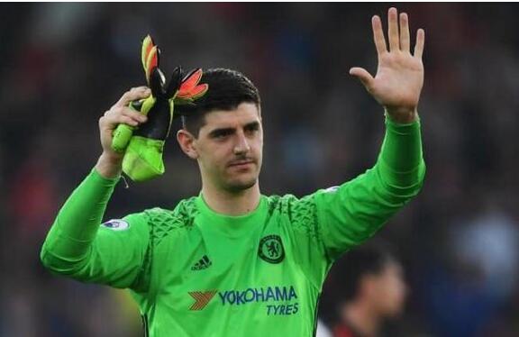 曼联2-0切尔西 英媒：库尔图瓦受伤并非在赛前而是因为打篮球