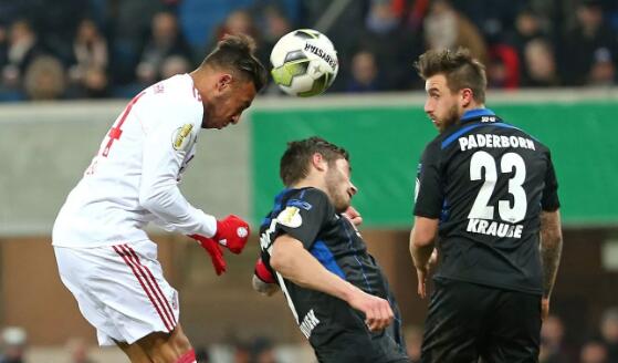 帕德伯恩主帅：拜仁太强大了，要从中吸取经验