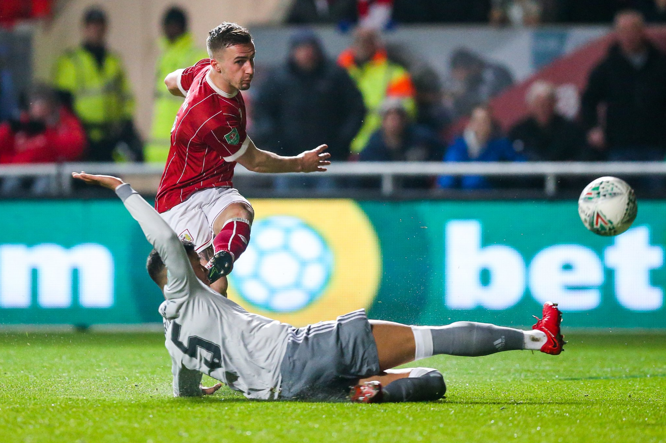 布里斯托尔城vs女王公园巡游者前瞻:主队7场不胜，客队终结连胜